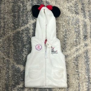 Disney Junior Mini Mouse Faux Fur Vest with Hood 🥰